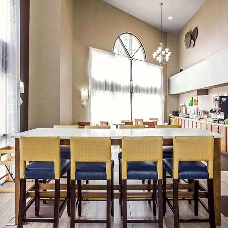Quality Inn At The Park Fort Mill Ngoại thất bức ảnh