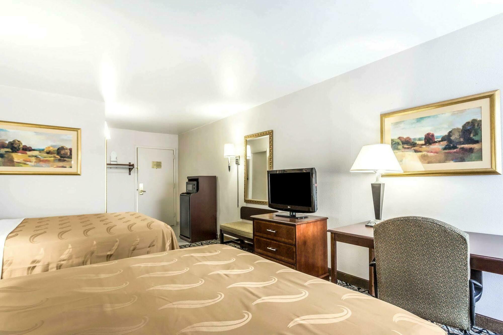 Quality Inn At The Park Fort Mill Ngoại thất bức ảnh